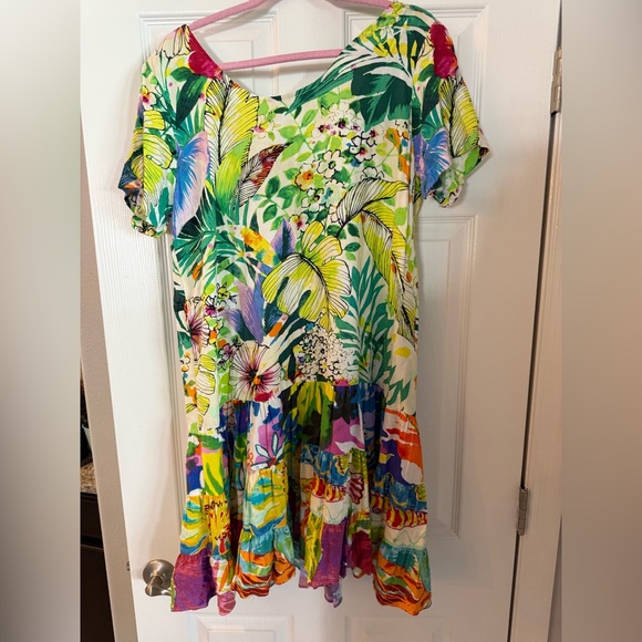 Jams World Dresses & Skirts - Jams World Multicolored Midi Sundress Flutter Sleeves Scoop Neck